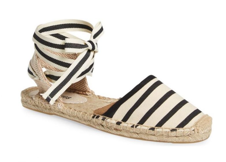 10 cute closed-toe flat sandals for the summer - Cityline