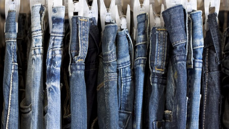 A Stylist's Guide To Level Up Jeans And A T Shirt - Cityline