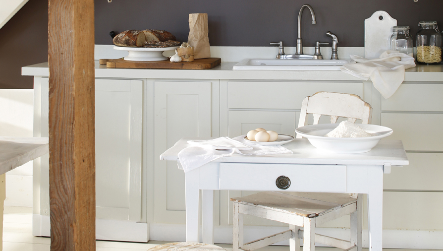 The 4 Trendiest Colours For Re Painting Your Kitchen Cabinet